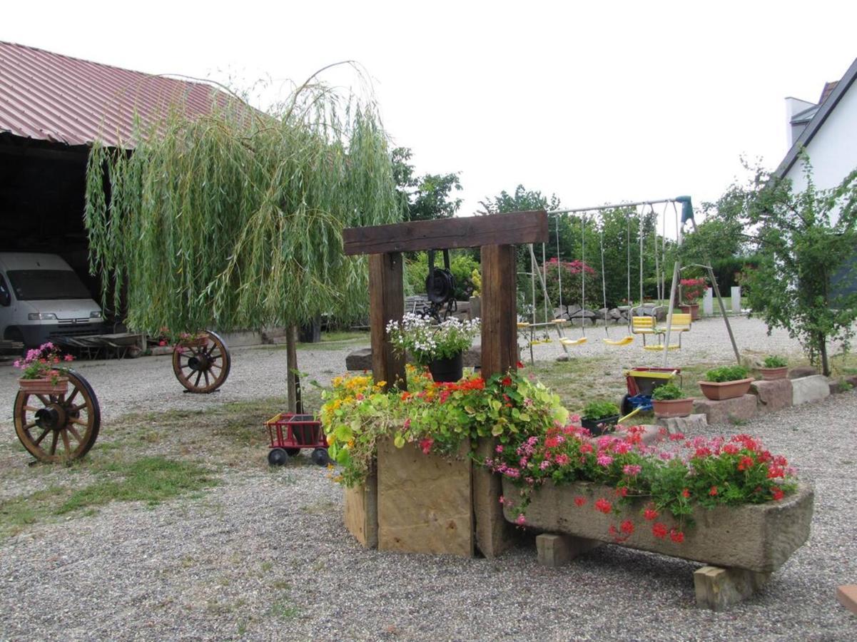 Appartement Les Jardins De Lo're'an *